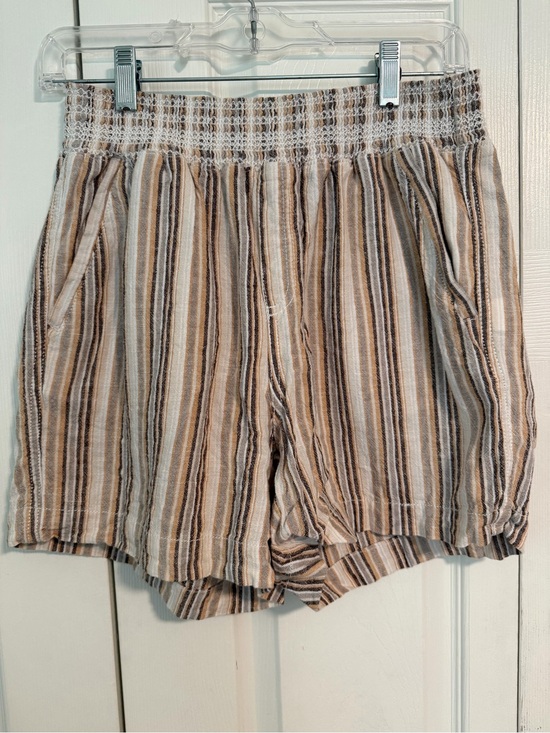 Briggs New York Pants - Briggs New York High-Waist Striped Shorts in Beige & Brown